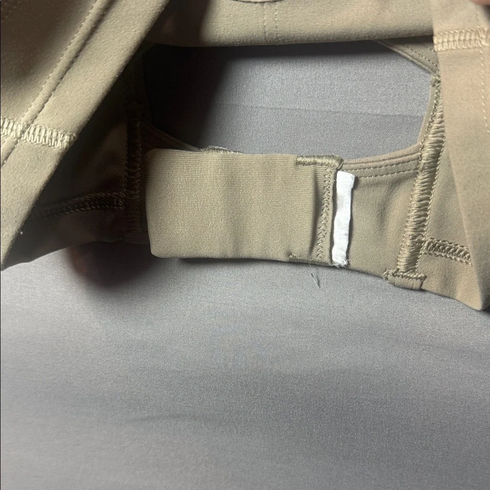 Gymshark Light Tan Sports‎ Bra